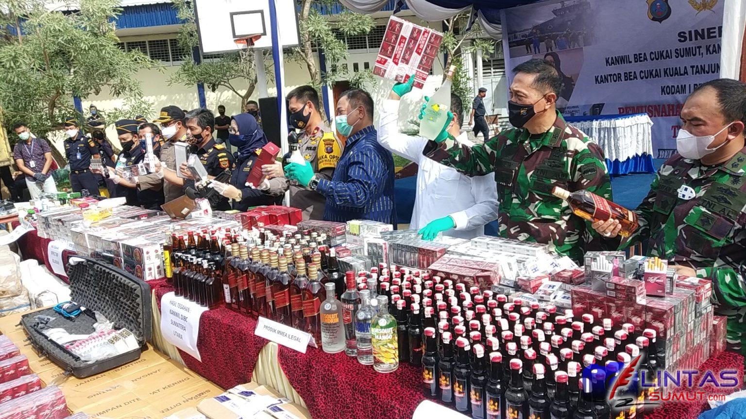 Serah Terima Hibah Serta Pemusnahan Barang Milik Negara - LINTAS SUMUT