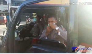 viral-warga-beraktifitas-di-luar-diatas-jam-2-siang-diancam-dipukul-rotan-dok-floreslamika-channel (1)