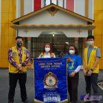 Darmawan Yusuf SH Peduli covid 19 Ket:Foto// Paling kiri Charter President Lions Club Golden Estate Lion Darmawan Yusuf, Vice President Lion Agustina, Ketua Sitara Adhe manurung dan paling ksnan Vice President Lion Kosiden