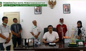 wali-kota-pematangsiantar-hefriansyah-live-facebook