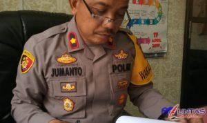 AddText_06-30-12.56.06