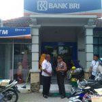 Foto : Melalui Bank BRI Pemerintah Salurkan Bantuan UMKM (Banpres PUM) Tahap Ke-3 Tahun 2021
