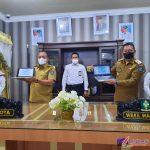 IMG-20220314-WA0000 WaliKota Sibolga Jamaluddin Pohan Bersama Wakil walikota Sibolga saat menunjukkan bukti laporan SPT Tahunan