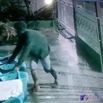 tangkapan-aksi-pria-tertangkap-cctv-maling-kursi-di-rumah-kakak-uas-istimewa_169