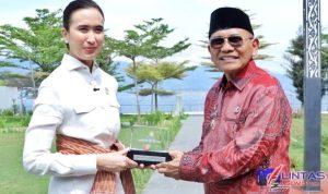 bf7d5bf4-a3bd-4081-8be7-50df4d0b0fc3