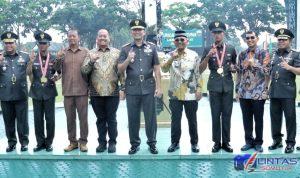 e28c0637-c5d2-4728-98bf-23a238ea2bb5